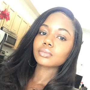 Meet your Posher, Zuri